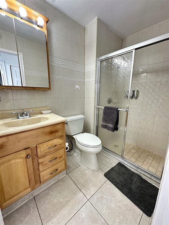 На продажу: $499,500 (3 спален, 3 ванн, 1411 Квадратных фут)