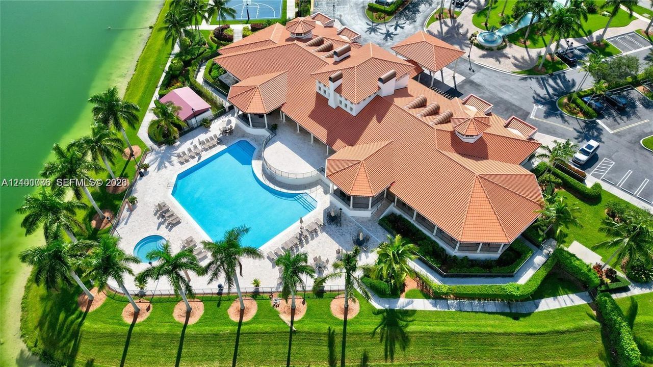 For Sale: $1,250,000 (5 beds, 4 baths, 3399 Square Feet)