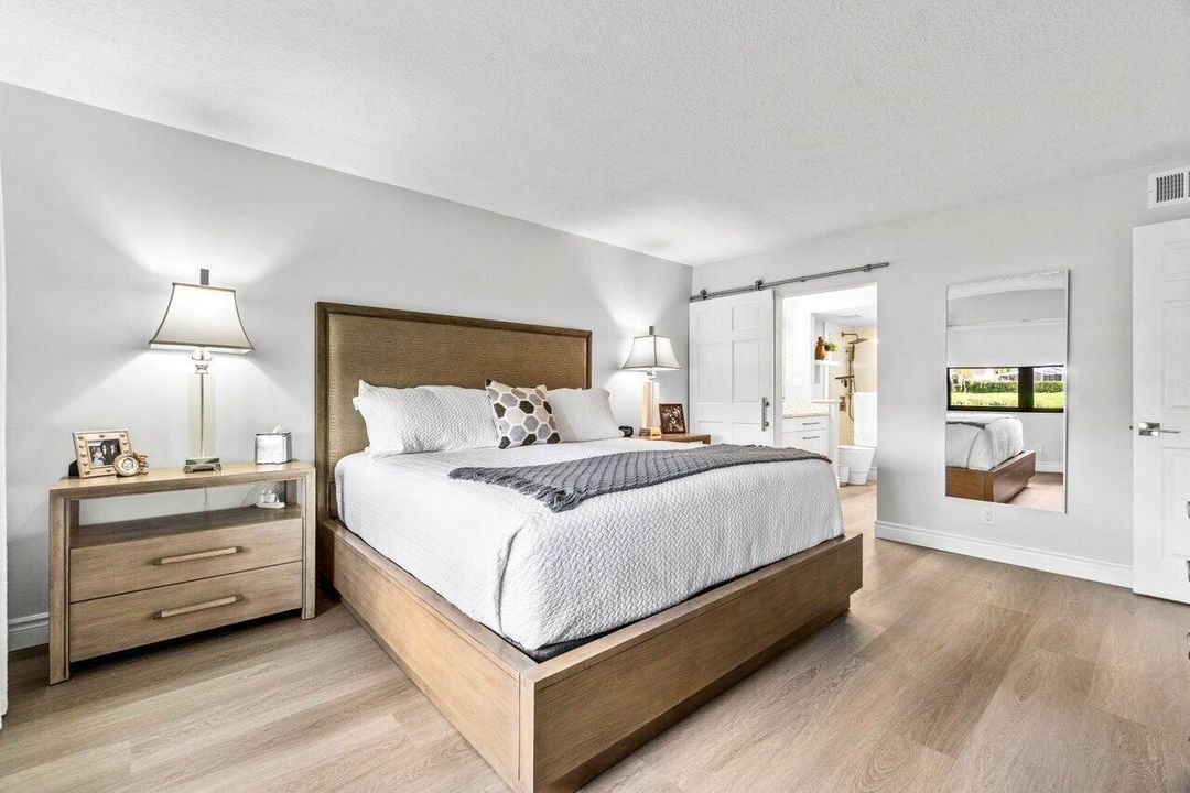 019-12871BriarlakeDrive-102-PalmBeachGar