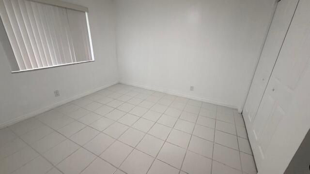 Guest bedroom 2