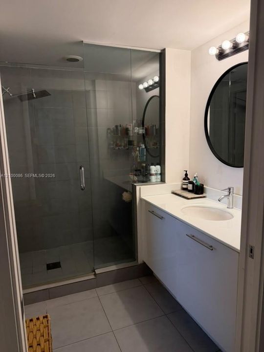В аренду: $2,800 (1 спален, 1 ванн, 764 Квадратных фут)