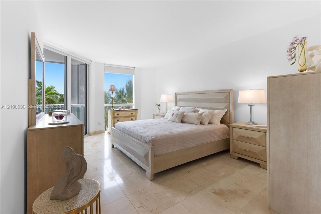 For Sale: $519,000 (2 beds, 2 baths, 1510 Square Feet)