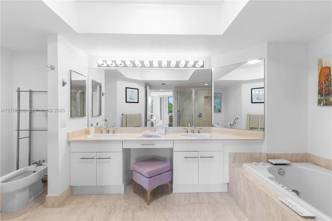 For Sale: $519,000 (2 beds, 2 baths, 1510 Square Feet)