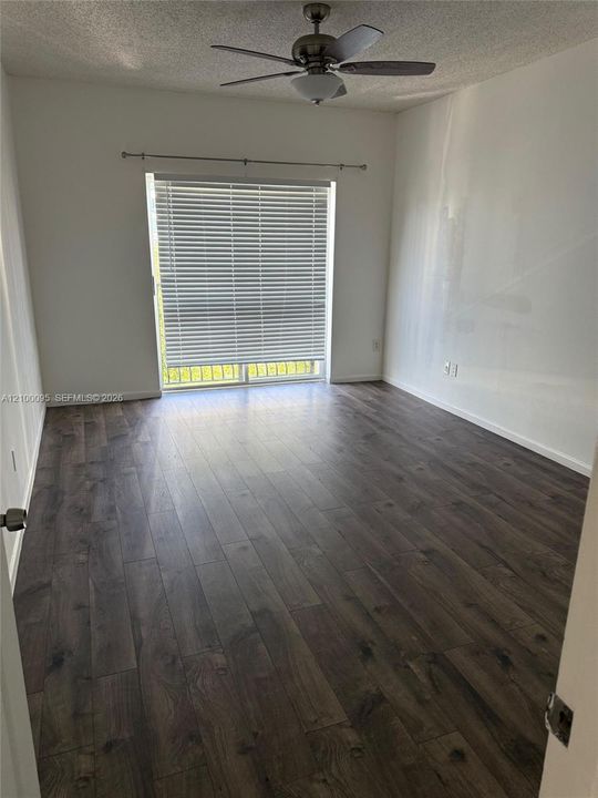 В аренду: $3,000 (2 спален, 2 ванн, 1191 Квадратных фут)