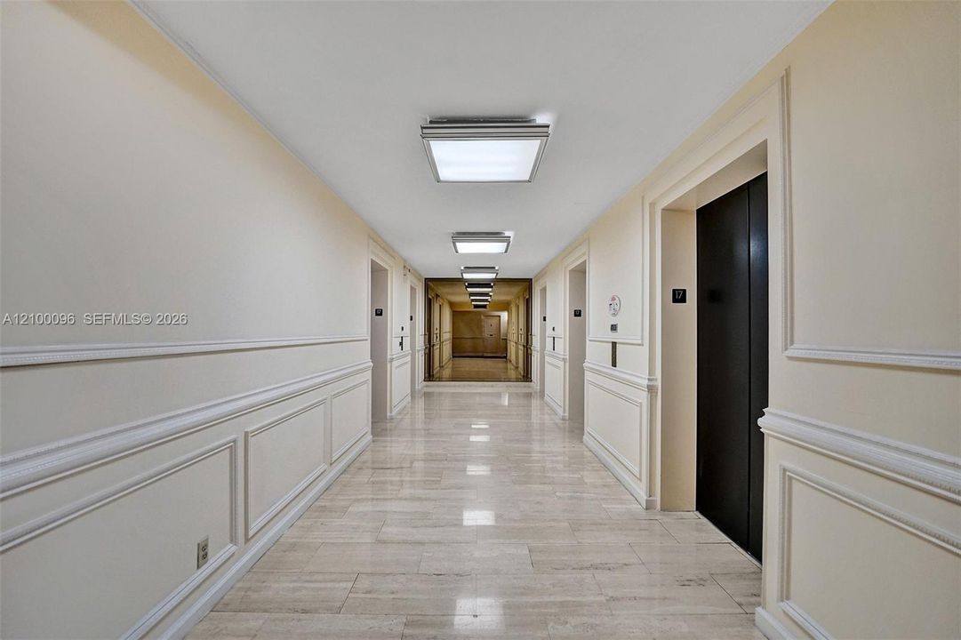 На продажу: $370,000 (2 спален, 2 ванн, 1280 Квадратных фут)