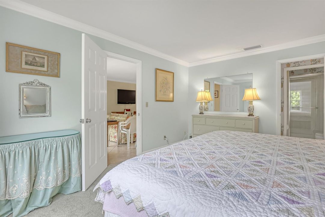 Primary suite