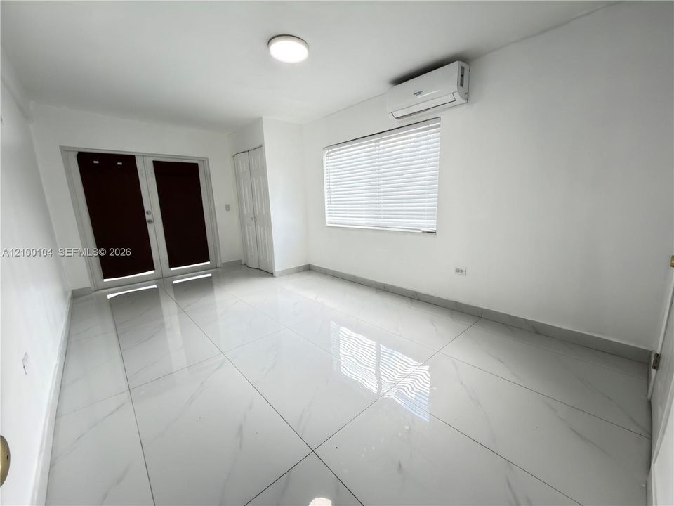 В аренду: $2,700 (2 спален, 1 ванн, 1265 Квадратных фут)