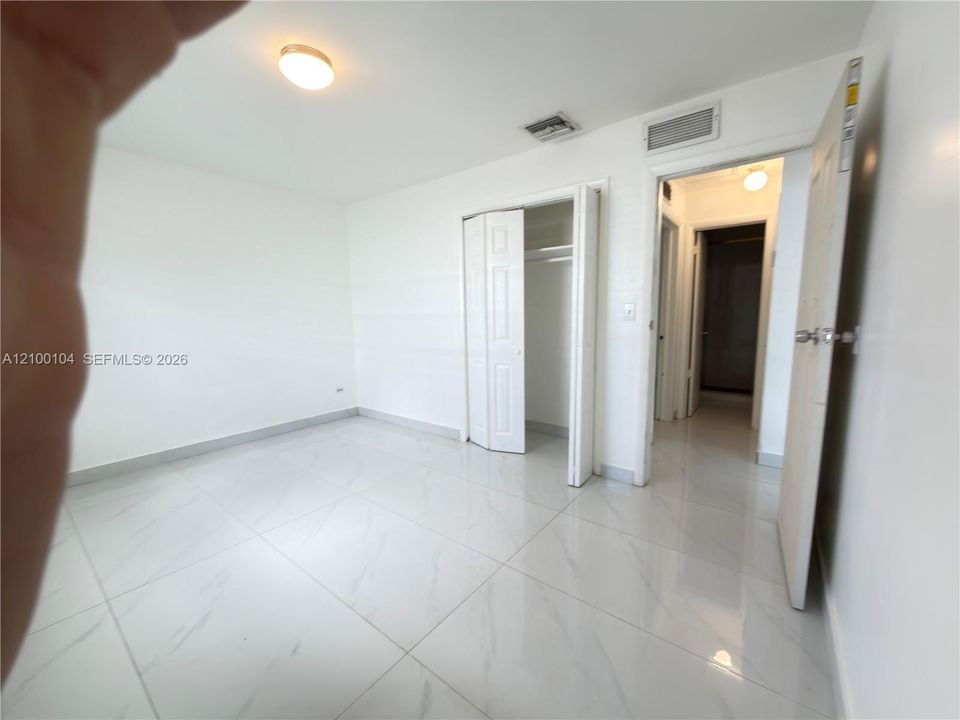 В аренду: $2,700 (2 спален, 1 ванн, 1265 Квадратных фут)