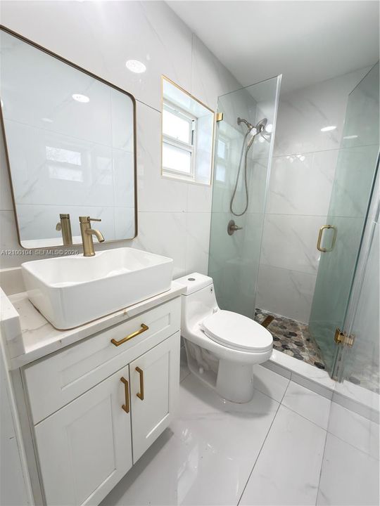 В аренду: $2,700 (2 спален, 1 ванн, 1265 Квадратных фут)