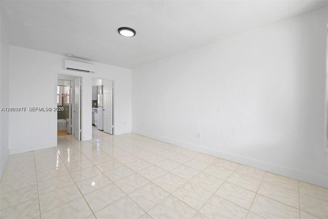 For Rent: $1,450 (0 beds, 1 baths, 0 Square Feet)