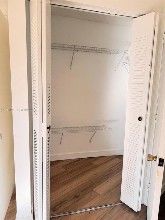 В аренду: $2,140 (2 спален, 2 ванн, 1024 Квадратных фут)