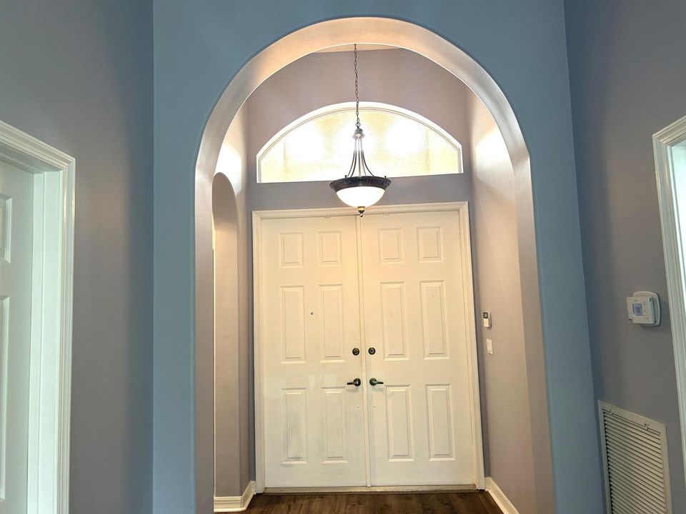 FOYER