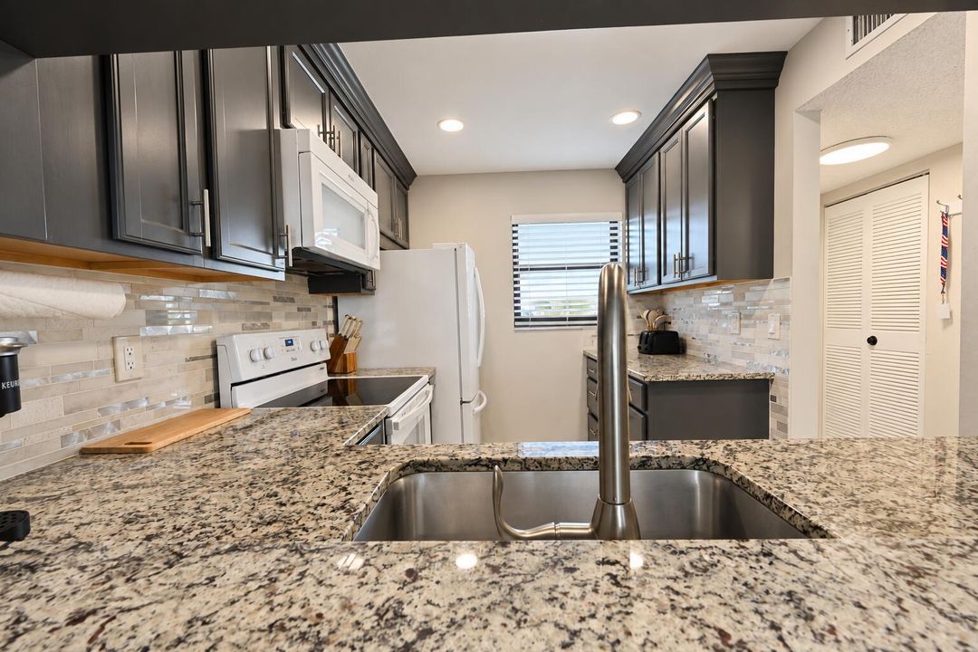 103 kitchen 3