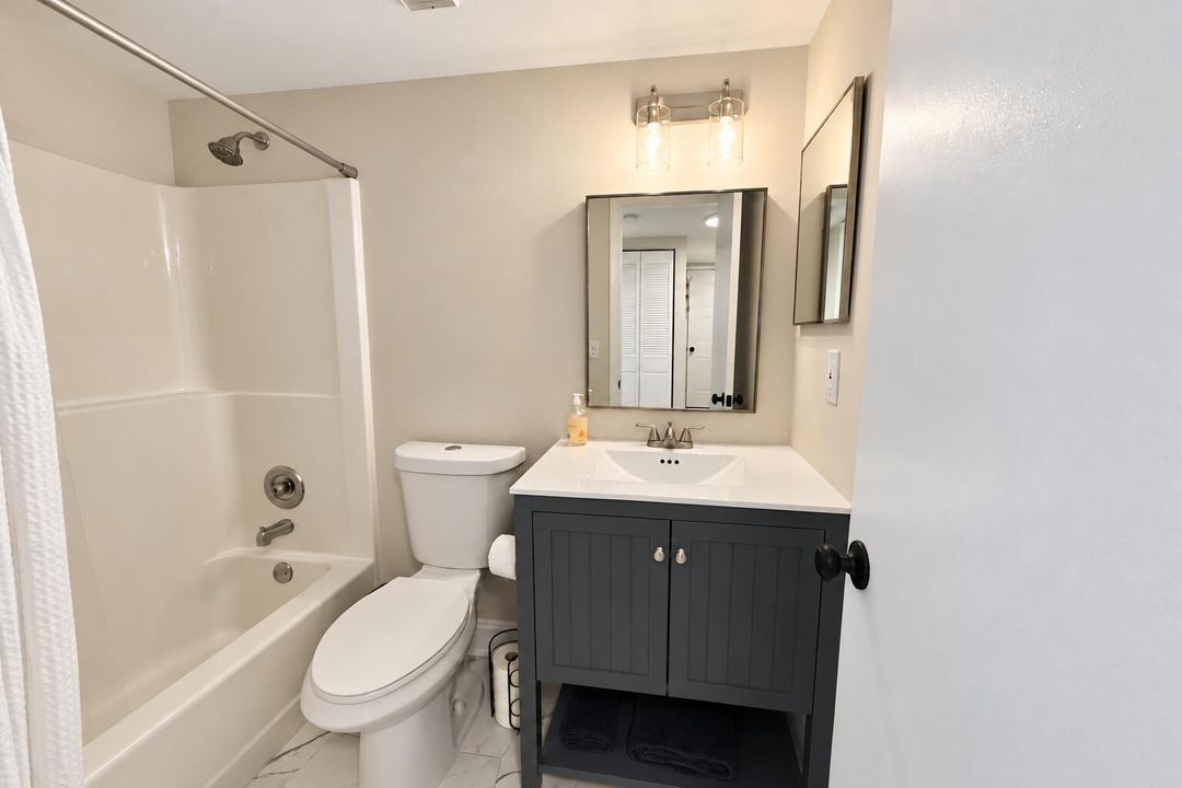 103 guest bath