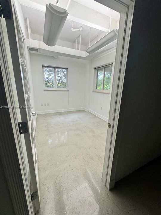 For Rent: $25,000 (0 beds, 0 baths, 0 Square Feet)