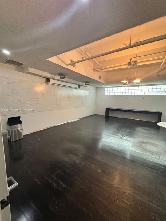 For Rent: $25,000 (0 beds, 0 baths, 0 Square Feet)