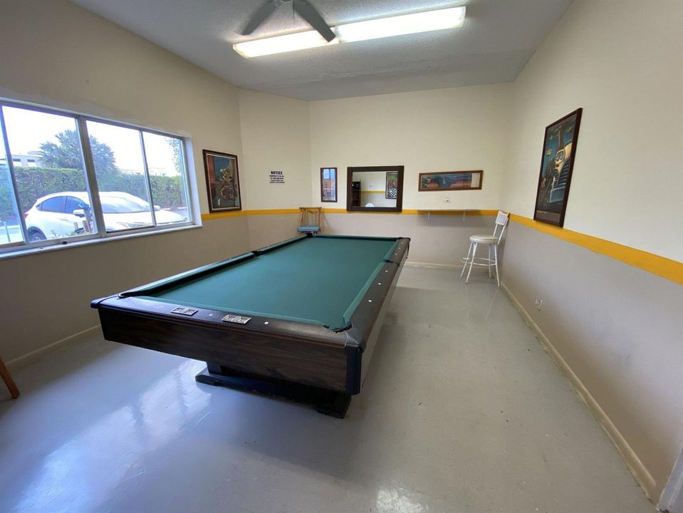 pool table
