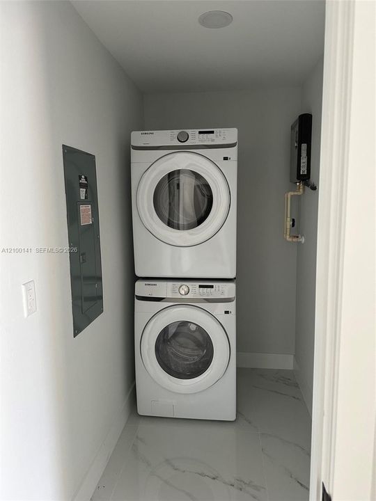 For Rent: $1,849 (3 beds, 2 baths, 0 Square Feet)