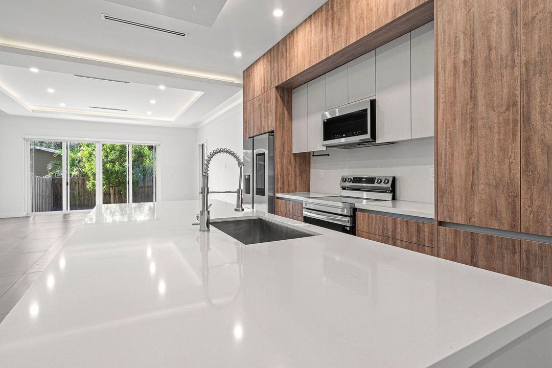 Kitchen 2