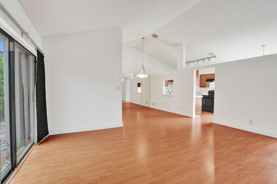14-web-or-mls-DSC07033