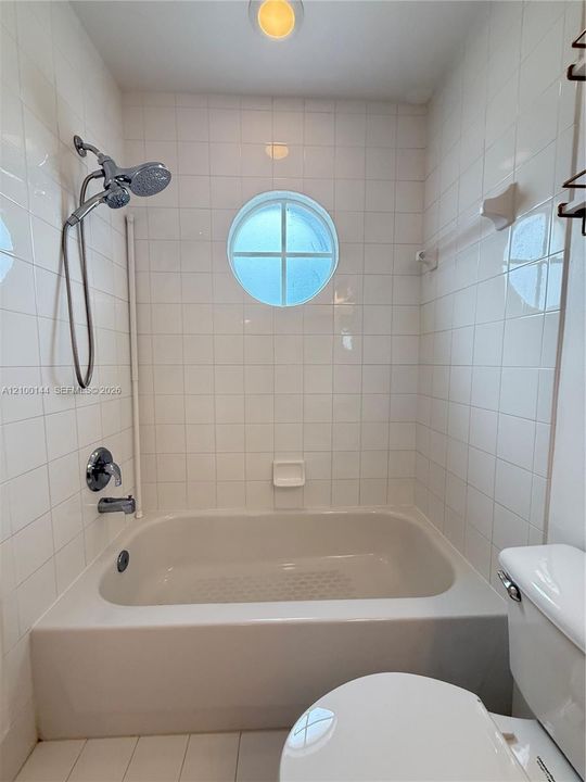 В аренду: $3,000 (3 спален, 2 ванн, 1310 Квадратных фут)