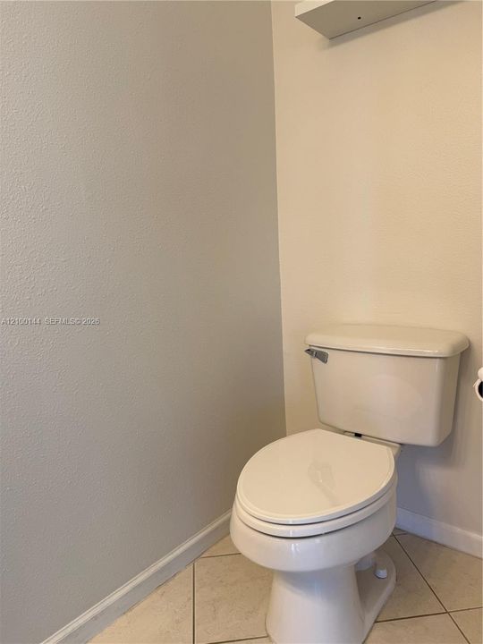 В аренду: $3,000 (3 спален, 2 ванн, 1310 Квадратных фут)