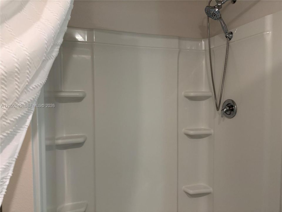 En Venta: $347,000 (3 camas, 2 baños, 1510 Pies cuadrados)