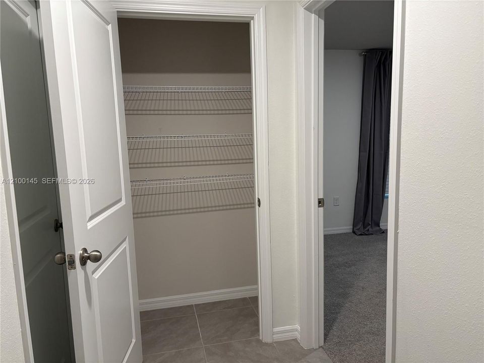 En Venta: $347,000 (3 camas, 2 baños, 1510 Pies cuadrados)