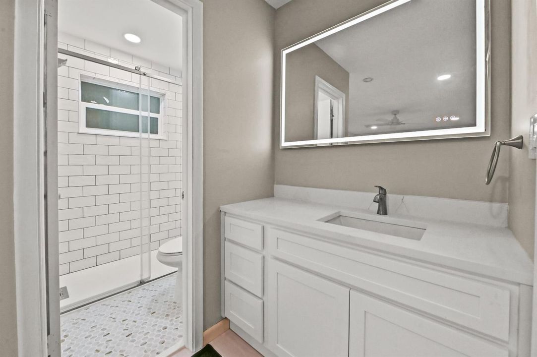 10 Primary Bathroom