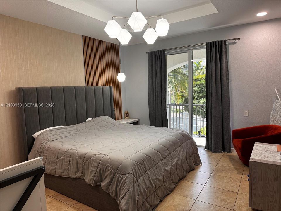 For Rent: $6,400 (3 beds, 3 baths, 2304 Square Feet)
