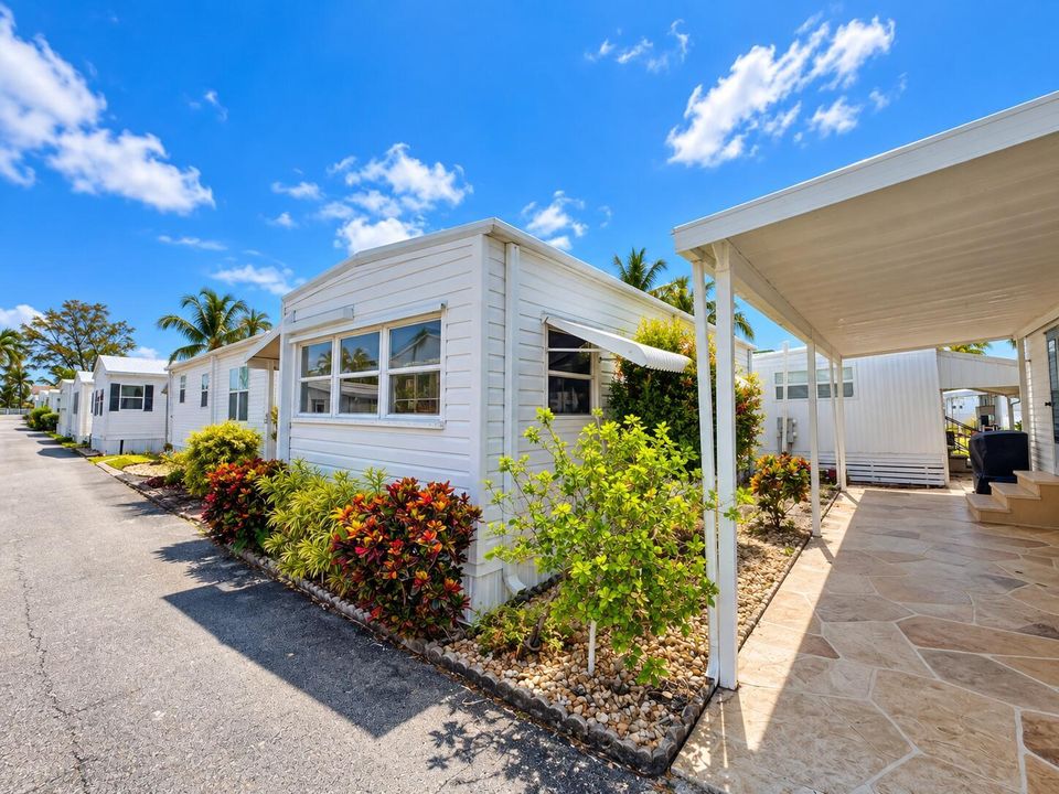 Sunny Tropical Mobile Home Community