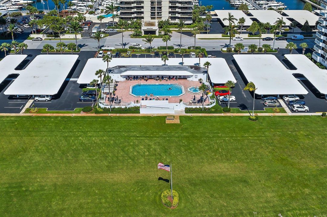 011-123LakeshoreDr-1544-NorthPalmBeach-S
