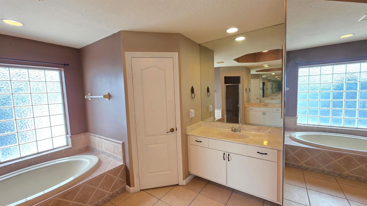 6611 NW Agnon Ct (3)