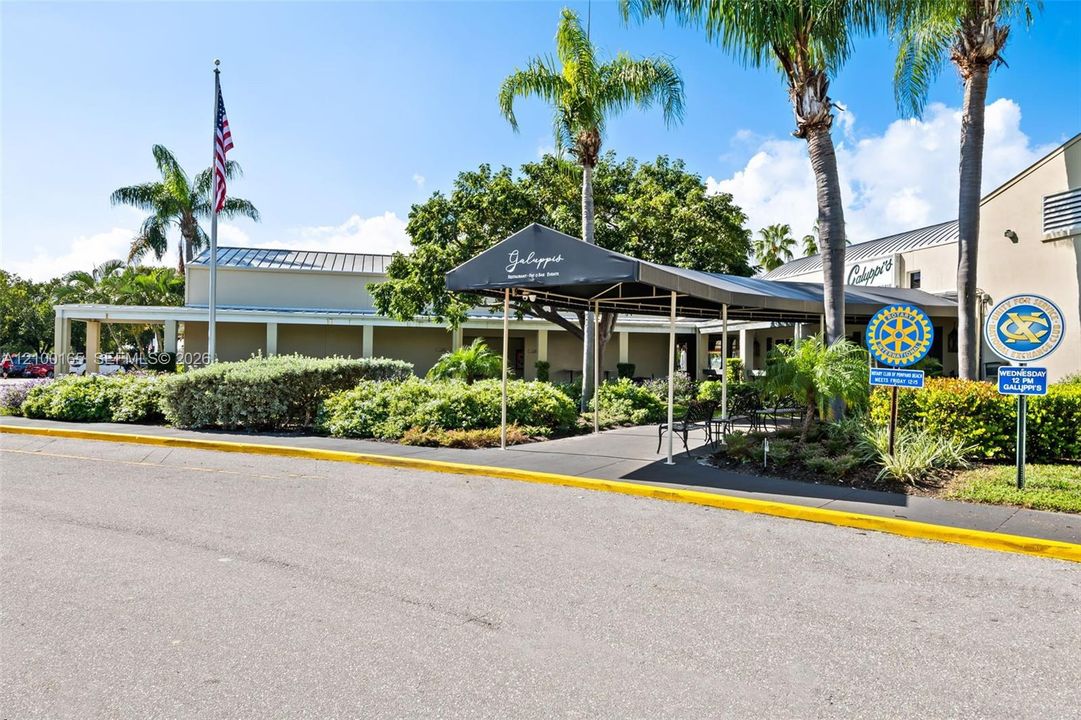 For Sale: $524,900 (3 beds, 1 baths, 1283 Square Feet)