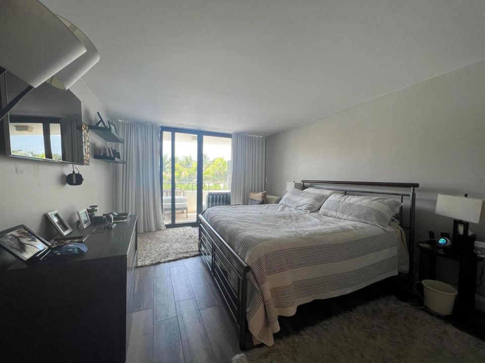 Master Bed