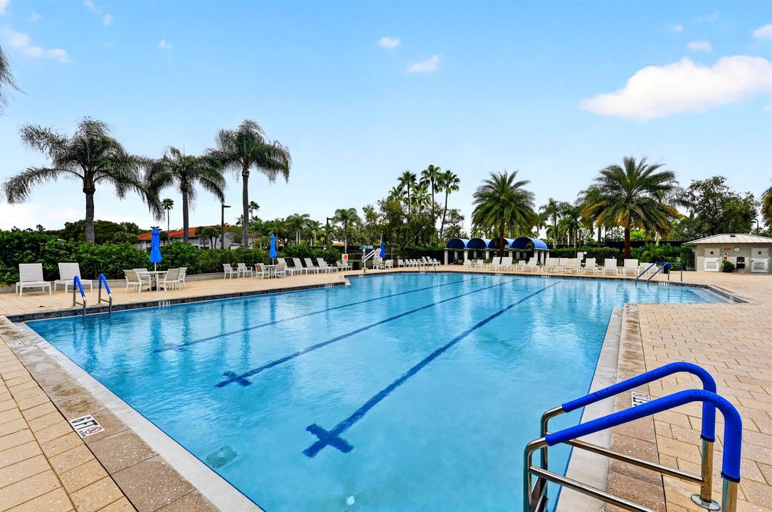 V1 50 Outdoor Pool 46-print-_DSC4089
