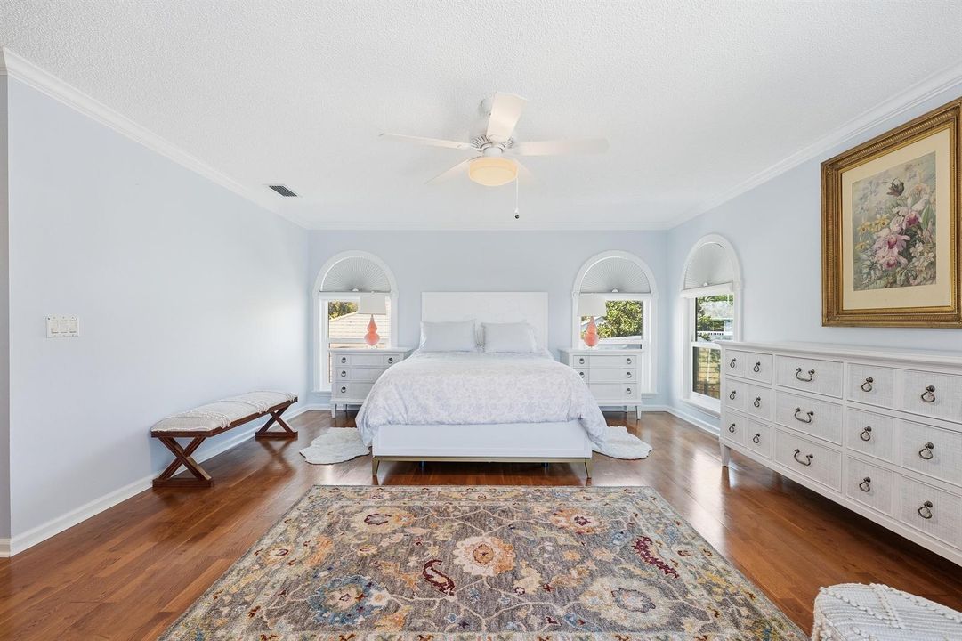 Maste Bedroom