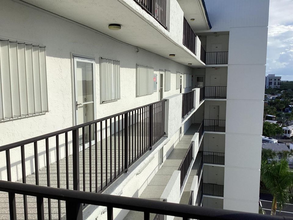 7th Floor