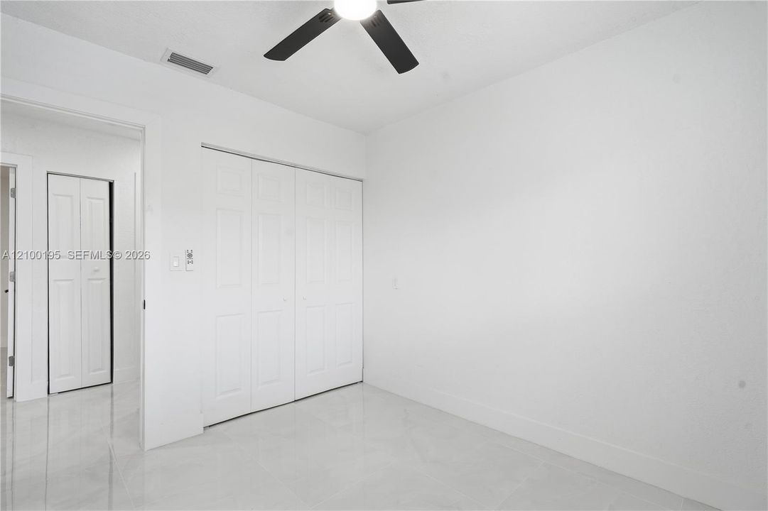 На продажу: $894,995 (5 спален, 3 ванн, 2276 Квадратных фут)