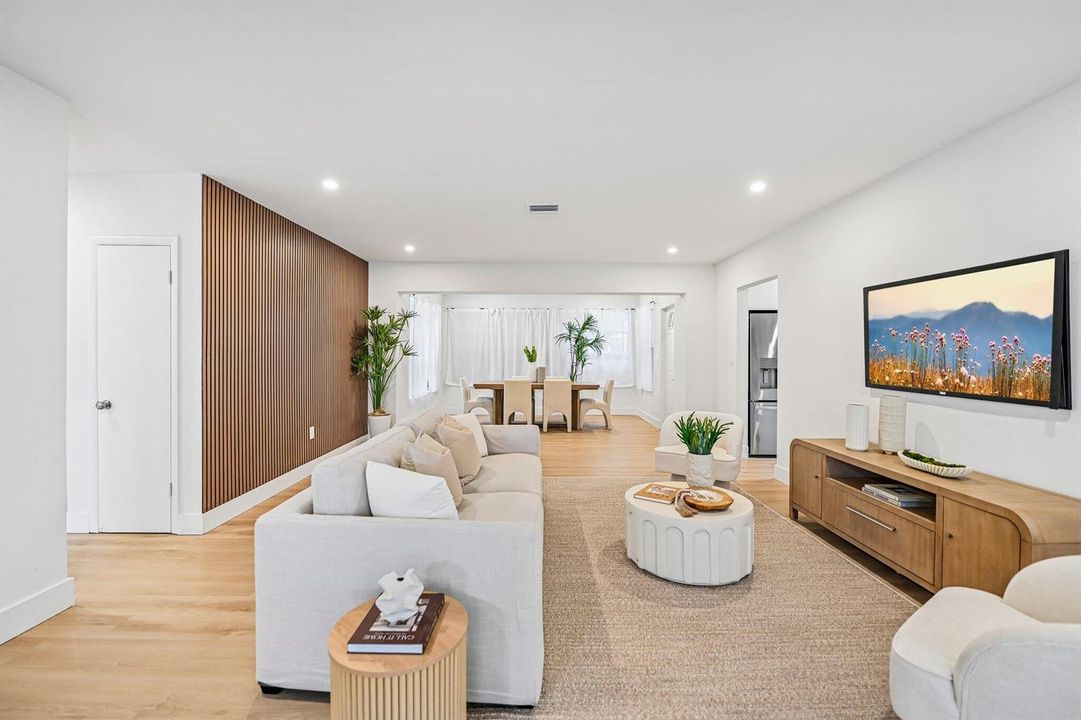9-web-or-mls-NE 165th St-S0110-009