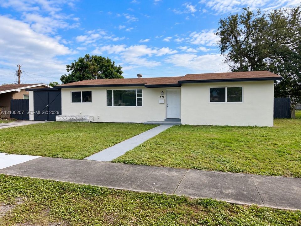 En Venta: $625,000 (5 camas, 3 baños, 1641 Pies cuadrados)