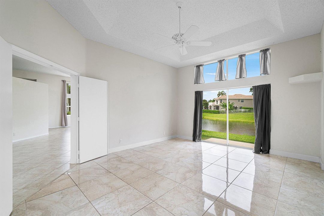 living/dining room