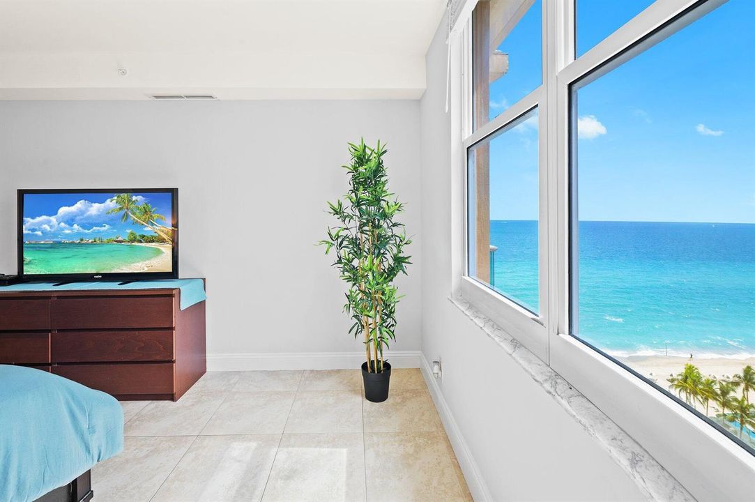 15-web-or-mls-2501-s-ocean-dr-1516