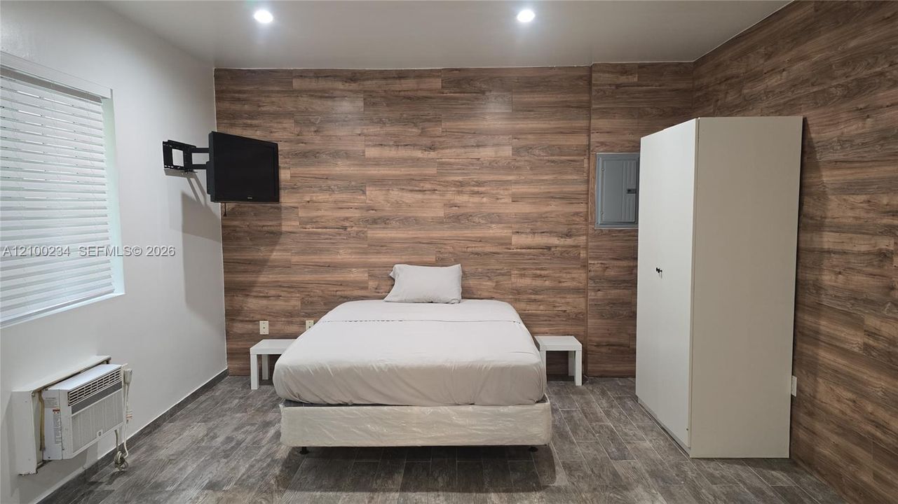 For Rent: $1,640 (0 beds, 1 baths, 0 Square Feet)