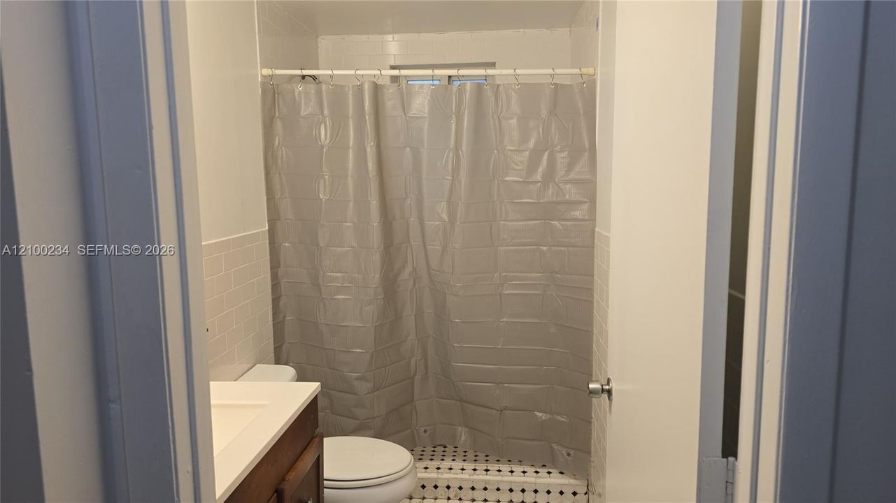 For Rent: $1,640 (0 beds, 1 baths, 0 Square Feet)