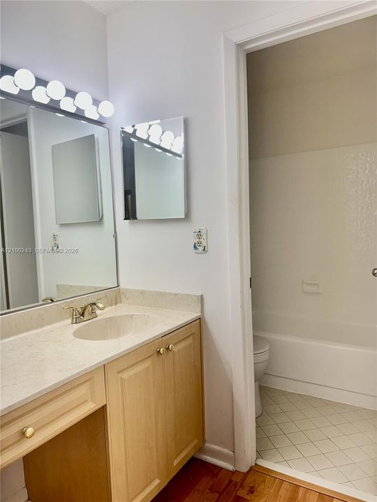 2nd primary bathroom