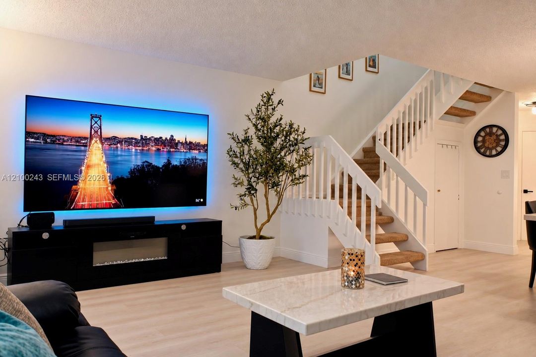 В аренду: $2,800 (2 спален, 2 ванн, 1332 Квадратных фут)