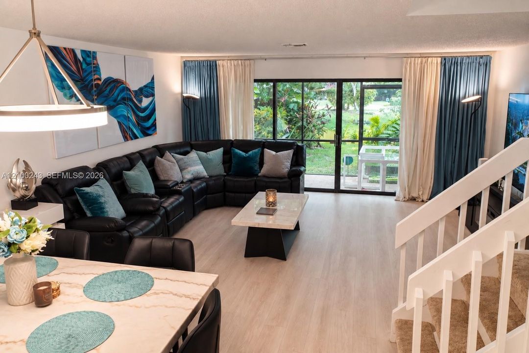 В аренду: $2,800 (2 спален, 2 ванн, 1332 Квадратных фут)