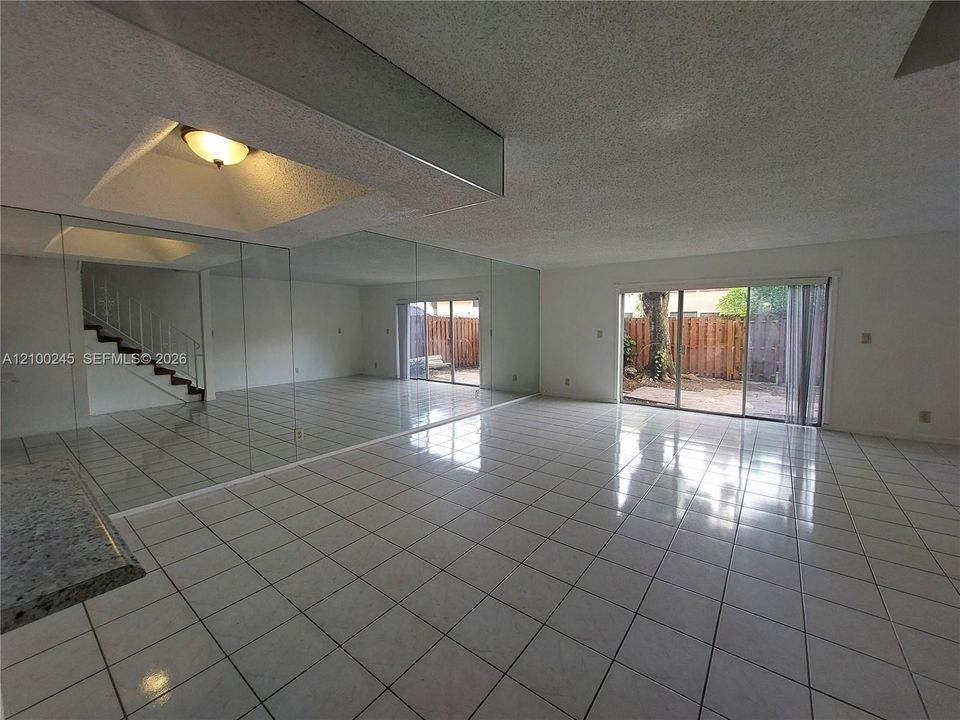 En Renta: $2,500 (2 camas, 2 baños, 1310 Pies cuadrados)