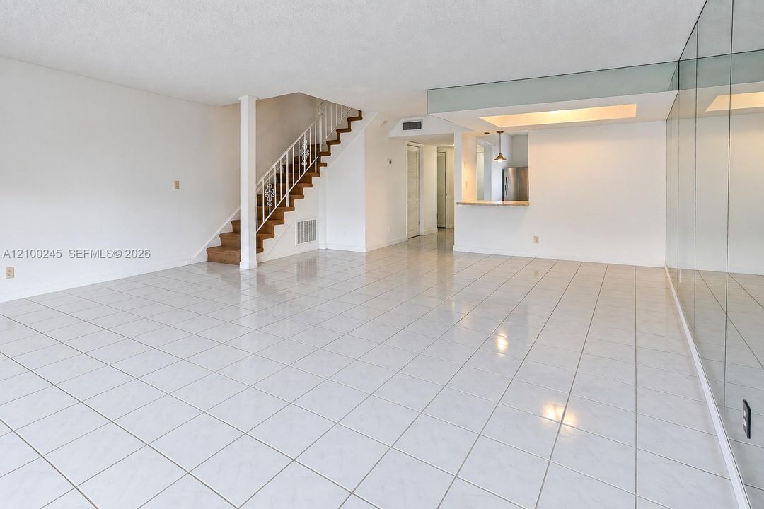En Renta: $2,500 (2 camas, 2 baños, 1310 Pies cuadrados)